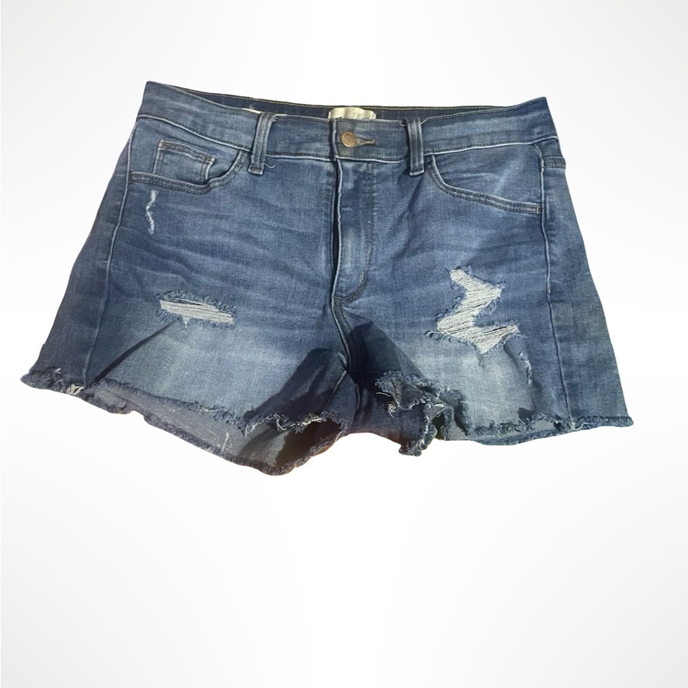 Universal thread Blue Jean Shorts Distressed‎ Frayed Hem size 8